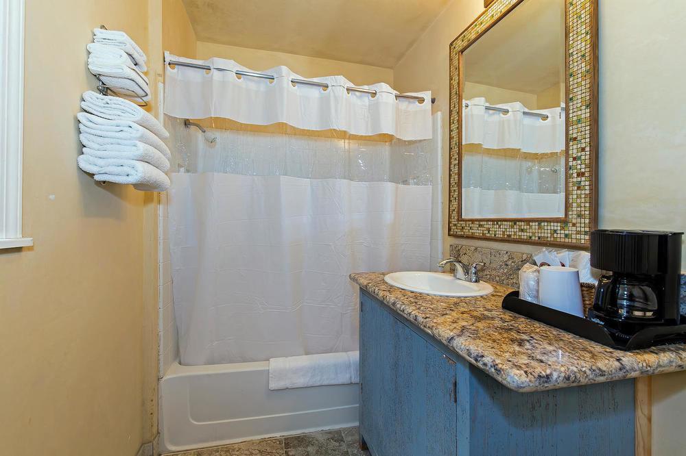 קלוברדייל Vineyard Valley Inn מראה חיצוני תמונה